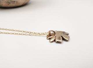 Collier Fleur de camomille en bronze et or rempli