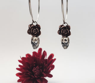 Skeleton and Flower Hoop earrings in silver and pink bronze