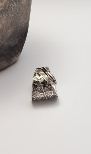 Avocado leaf ring in oxidized silver