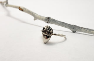 Oak Acorn silver ring