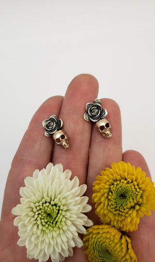 Boucles d'oreilles Squelette et Fleur, Bronze et Argent