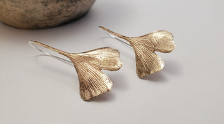 Ginkgo leaf earrings in bronze and silver