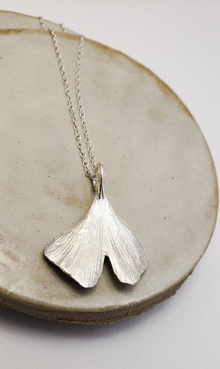 Silver Ginkgo leaf necklace