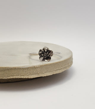 Forget-Me-Not Flower Ring in Oxidized Silver