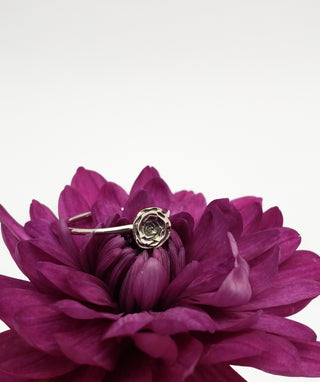 Silver rosette ring